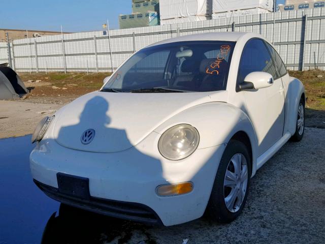 3VWBP21C33M438843 - 2003 VOLKSWAGEN NEW BEETLE WHITE photo 2