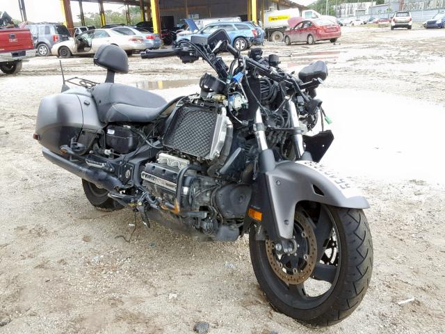 JH2SC6817FK200443 - 2015 HONDA GL1800 B GRAY photo 1