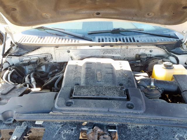 5LMFU28527LJ12987 - 2007 LINCOLN NAVIGATOR 白色 照片 7