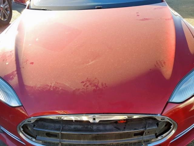 5YJSA1H19EFP38588 - 2014 TESLA MODEL S RED photo 7