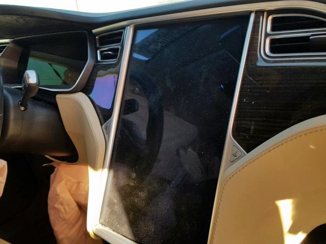 5YJSA1H19EFP38588 - 2014 TESLA MODEL S RED photo 8