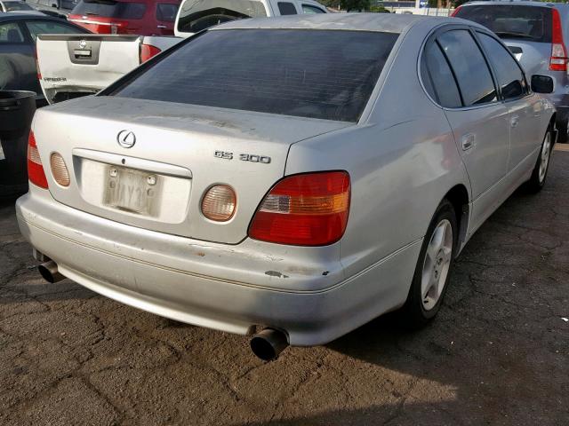 JT8BD68S3W0022796 - 1998 LEXUS GS 300 SILVER photo 4