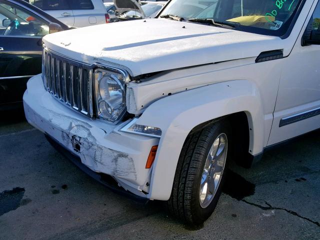 1J4PN5GK4BW557220 - 2011 JEEP LIBERTY LI WHITE photo 9