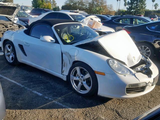 WP0CA29857U711324 - 2007 PORSCHE BOXSTER WHITE photo 2