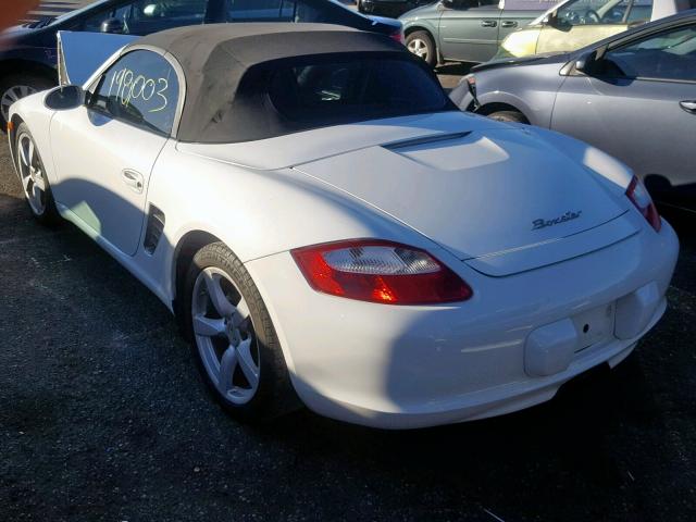 WP0CA29857U711324 - 2007 PORSCHE BOXSTER WHITE photo 3