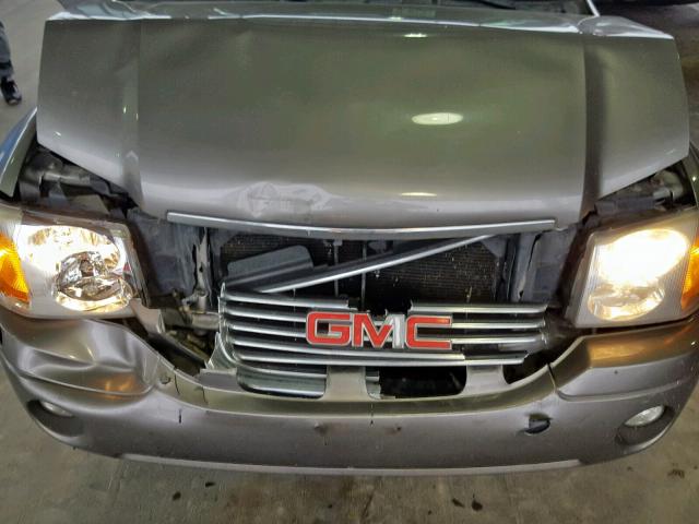 1GKDS13S462337707 - 2006 GMC ENVOY GRAY photo 7