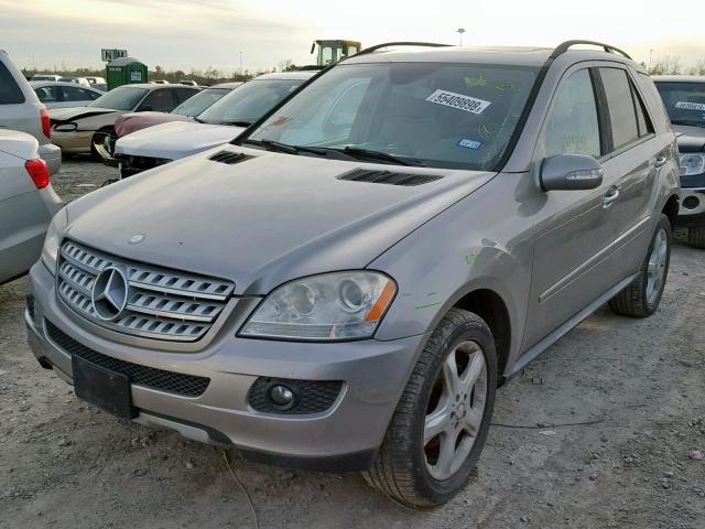 4JGBB22E68A410097 - 2008 MERCEDES-BENZ ML 320 CDI TAN photo 2