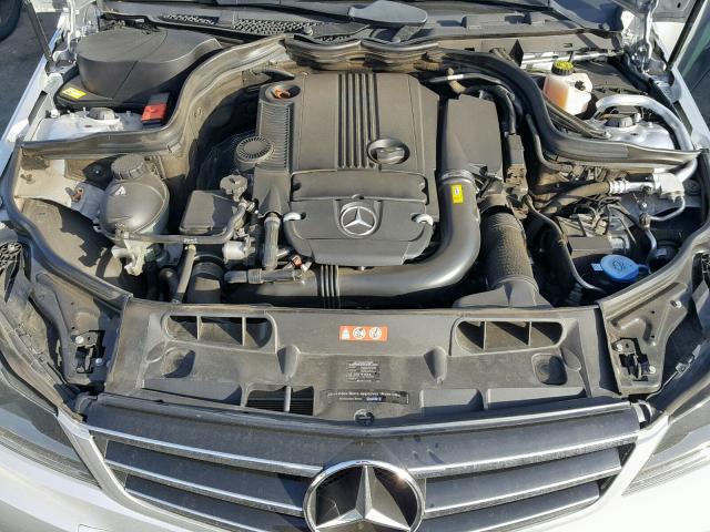 WDDGF4HB2EA956257 - 2014 MERCEDES-BENZ C 250 SILVER photo 7