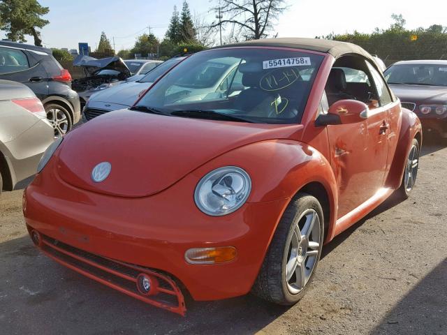 3VWCD31Y54M321510 - 2004 VOLKSWAGEN NEW BEETLE ORANGE photo 2