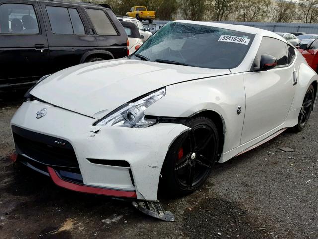 JN1AZ4EH4JM572010 - 2018 NISSAN 370Z BASE WHITE photo 2