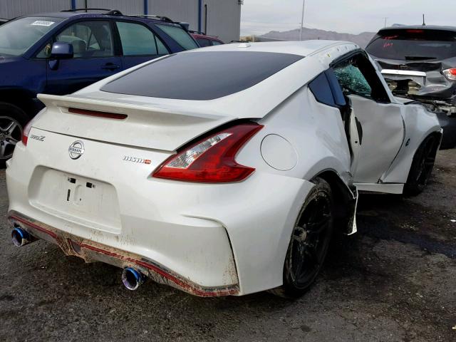 JN1AZ4EH4JM572010 - 2018 NISSAN 370Z BASE WHITE photo 4