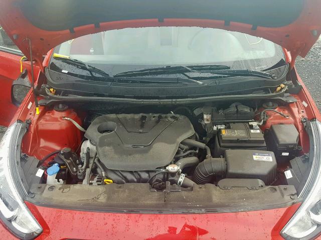 KMHCT5AE3HU335054 - 2017 HYUNDAI ACCENT SE RED photo 7