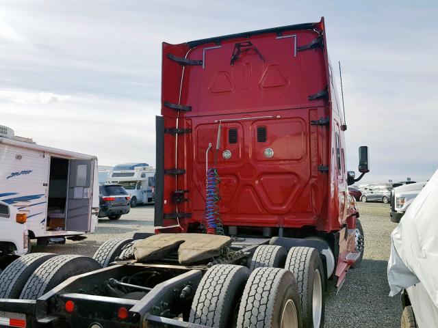 3AKJGLDR5DSFF8842 - 2013 FREIGHTLINER CASCADIA 1 RED photo 4