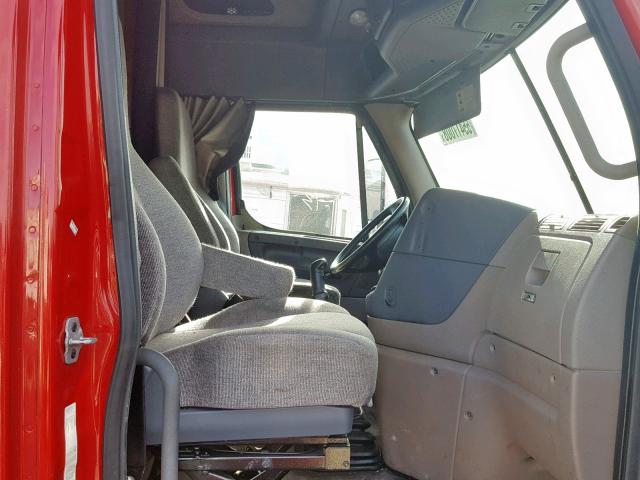 3AKJGLDR5DSFF8842 - 2013 FREIGHTLINER CASCADIA 1 RED photo 5