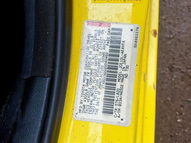 JTHBD192020040460 - 2002 LEXUS IS 300 YELLOW photo 10