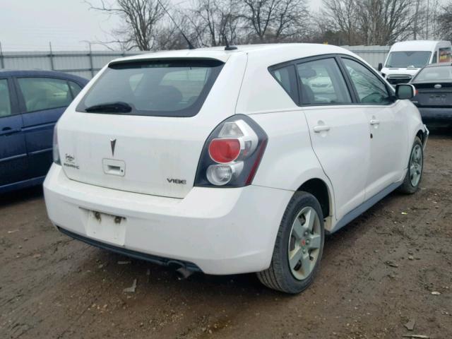 5Y2SP67099Z443883 - 2009 PONTIAC VIBE WHITE photo 4