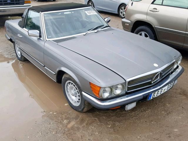 WDB1070421A004520 - 1984 MERCEDES-BENZ SLC 280 GRAY photo 1