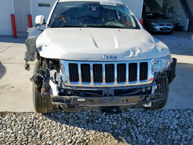 1J4RR4GG5BC509486 - 2011 JEEP GRAND CHER WHITE photo 9