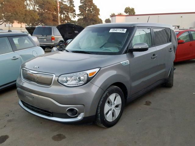 KNDJP3AE4G7005070 - 2016 KIA SOUL EV + GRAY photo 2