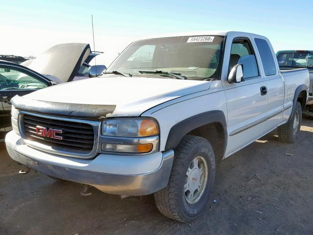 1GTEK19T0YE410797 - 2000 GMC NEW SIERRA WHITE photo 2