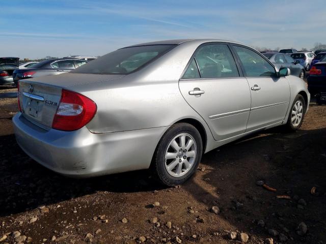 4T1BE32K43U260579 - 2003 TOYOTA CAMRY LE SILVER photo 4