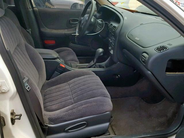 1G2WK52J22F146069 - 2002 PONTIAC GRAND PRIX WHITE photo 5