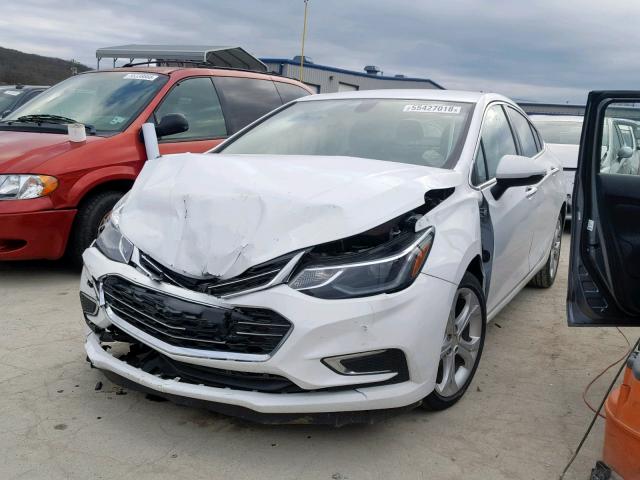 1G1BF5SM9H7186833 - 2017 CHEVROLET CRUZE PREM WHITE photo 2