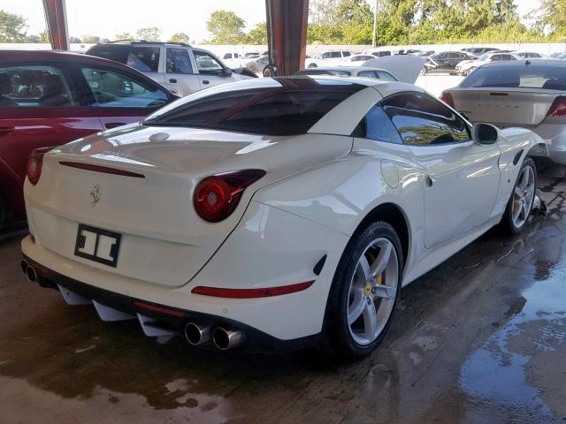 ZFF77XJA0H0225378 - 2017 FERRARI CALIFORNIA WHITE photo 4