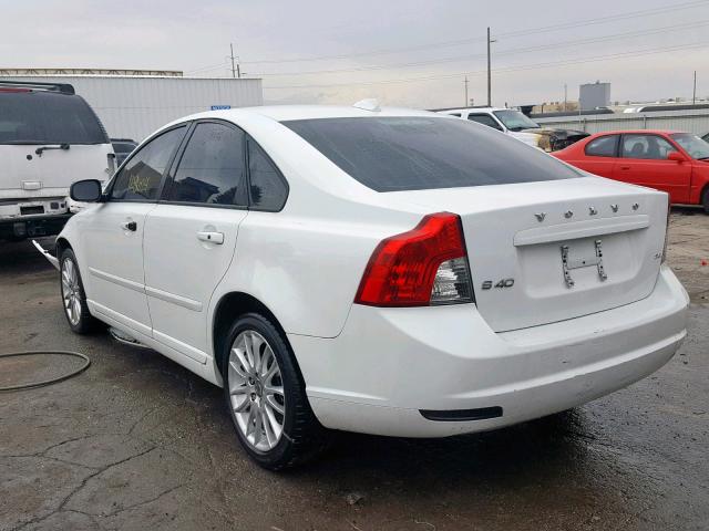 YV1390MS1A2491175 - 2010 VOLVO S40 2.4I WHITE photo 3