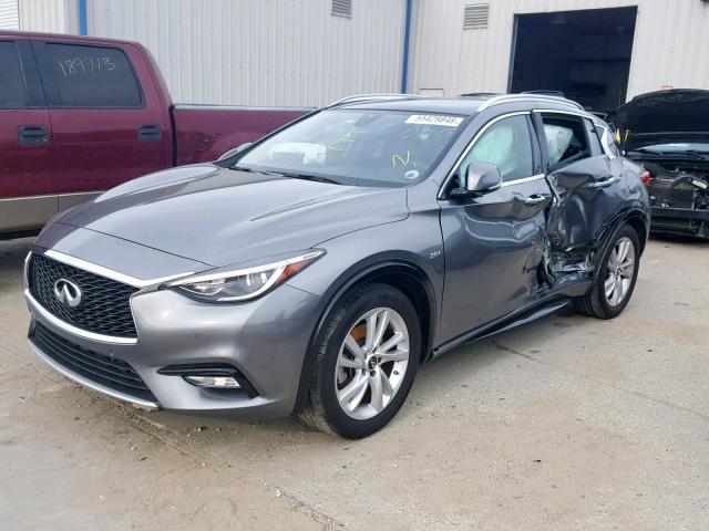 SJKCH5CP3HA028549 - 2017 INFINITI QX30 BASE GRAY photo 2