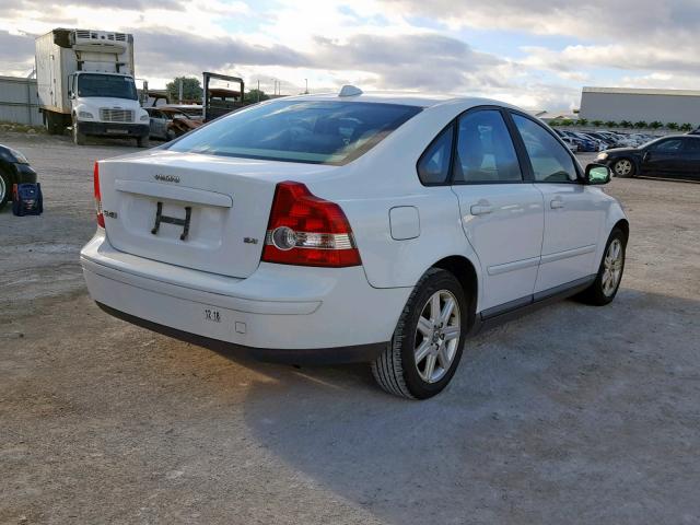 YV1MS382972305606 - 2007 VOLVO S40 2.4I WHITE photo 4