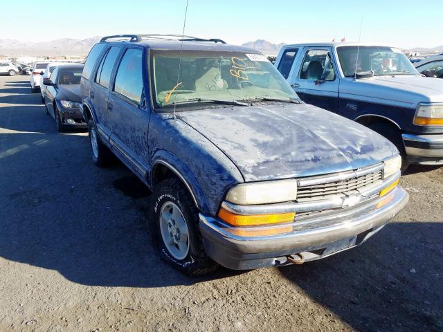 1GNDT13W9W2297403 - 1998 CHEVROLET BLAZER BLUE photo 1