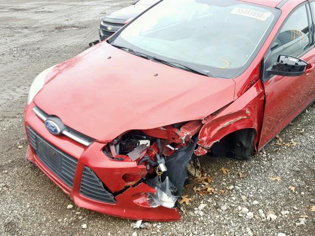 1FAHP3F26CL249310 - 2012 FORD FOCUS SE RED photo 9