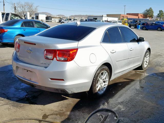 1G11C5SA0DF194586 - 2013 CHEVROLET MALIBU 1LT ვერცხლისფერი ფოტო 4