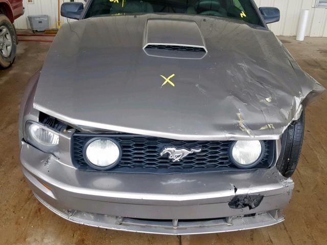 1ZVHT82H495146040 - 2009 FORD MUSTANG GT GRAY photo 7