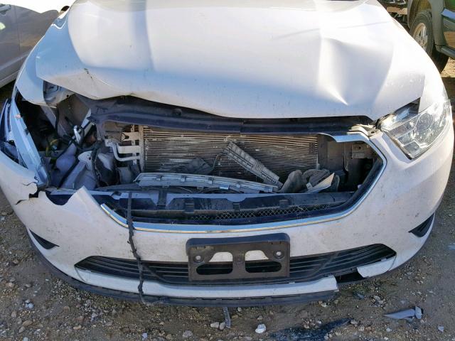 1FAHP2D86FG106971 - 2015 FORD TAURUS SE WHITE photo 9