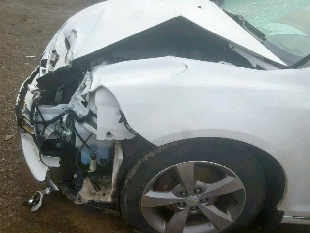 1G1ZC5E03CF143992 - 2012 CHEVROLET MALIBU 1LT WHITE photo 9