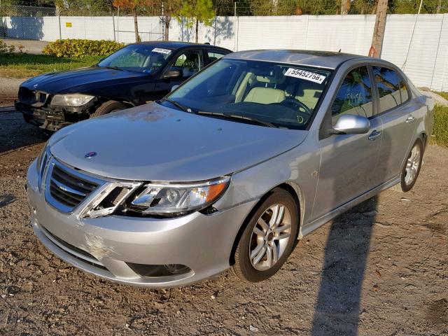 YS3FA4CY2B1307840 - 2011 SAAB 9-3 2.0T SILVER photo 2