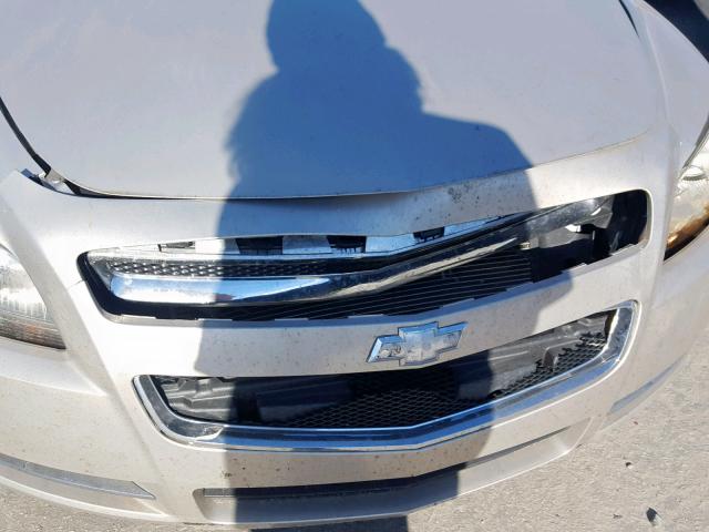 1G1ZC5E17BF207538 - 2011 CHEVROLET MALIBU 1LT GOLD photo 9