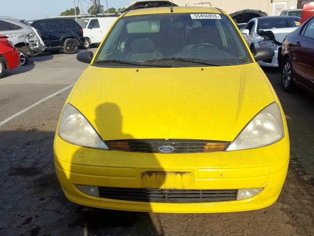 3FAFP31351R219480 - 2001 FORD FOCUS ZX3 YELLOW photo 9