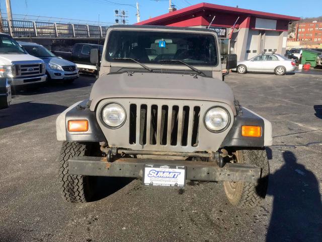 1J4FA29P82P703143 - 2002 JEEP WRANGLER / BROWN photo 2