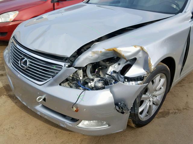 JTHBL46F975040317 - 2007 LEXUS LS 460 SILVER photo 9