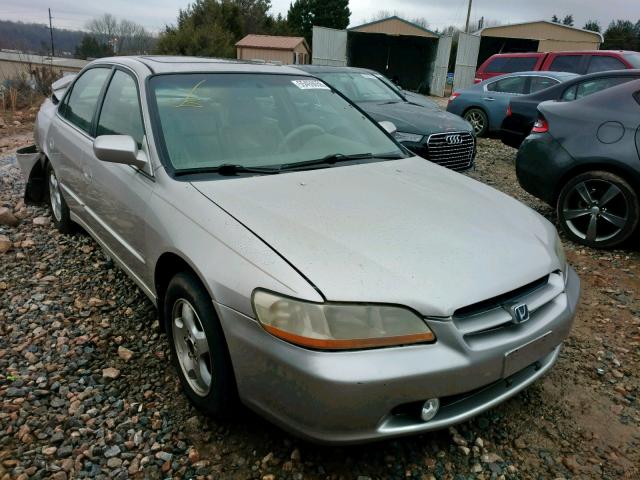 1HGCG1655WA029807 - 1998 HONDA ACCORD EX SILVER photo 1