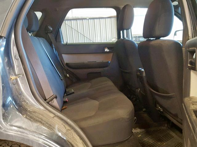 4M2CN9BG5AKJ03184 - 2010 MERCURY MARINER GRAY photo 6