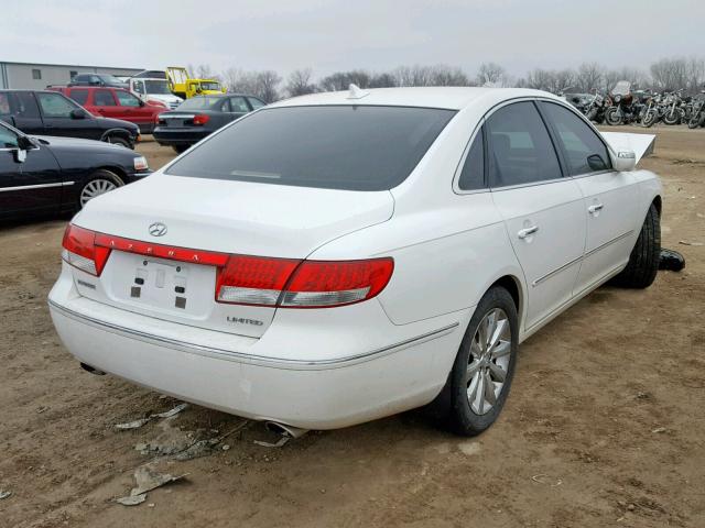 KMHFC4DF5AA459734 - 2010 HYUNDAI AZERA GLS WHITE photo 4