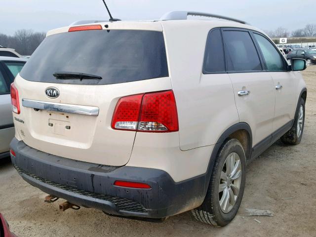 5XYKT4A21BG065640 - 2011 KIA SORENTO BA CREAM photo 4