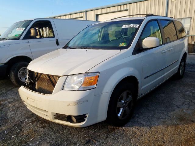 2D4RN5D19AR196572 - 2010 DODGE GRAND CARAVAN SXT  photo 2