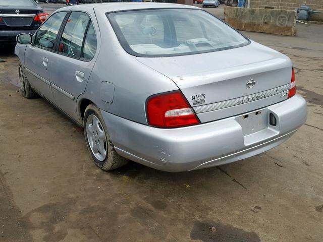 1N4DL01D51C238572 - 2001 NISSAN ALTIMA XE SILVER photo 3