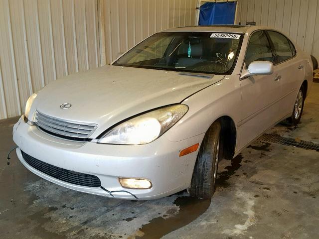 JTHBF30G725010003 - 2002 LEXUS ES 300 SILVER photo 2