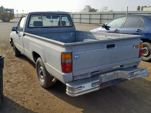 JT4RN55D0H7019328 - 1987 TOYOTA PICKUP 1/2 WHITE photo 3